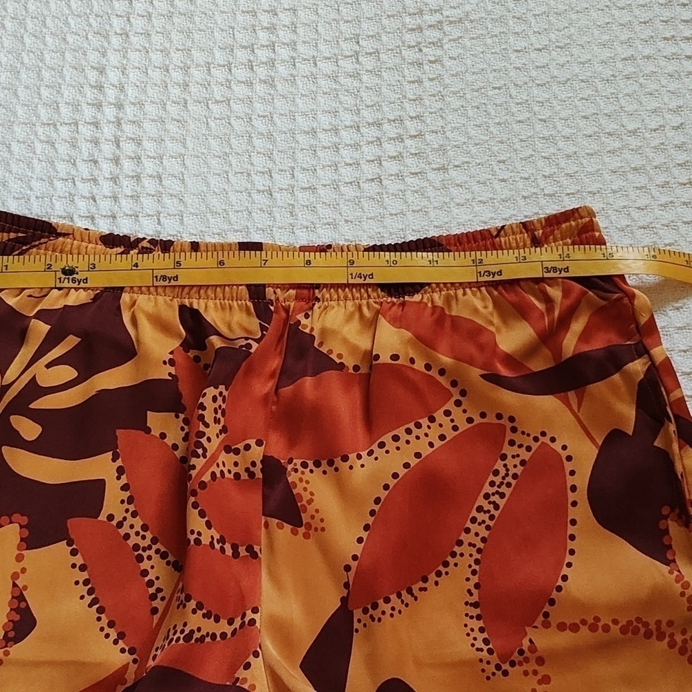 New House of Harlow Earth Tone Top and Shorts SET Size M - Picture 8 of 10